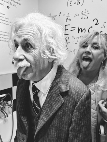Einstein&friend